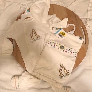 Gender neutral baby footie and matching blanket